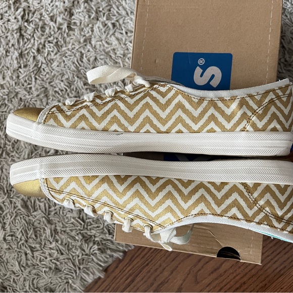 Keds Rally Zig Zag Gold sneakers 9M - Picture 3 of 6
